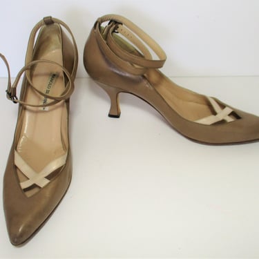 Manolo Blahnik, Vintage 1990s, Ankle Strap Pumps, Taupe Beige Leather Heels, size 39 1/2 Women 