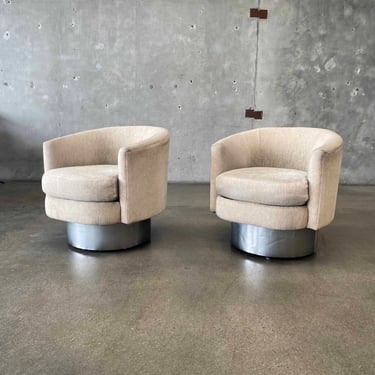Pair of Milo Baughman Mid Century Swivel Chairs Circa 1970s