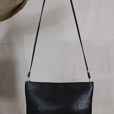 chain mail purse in matte black