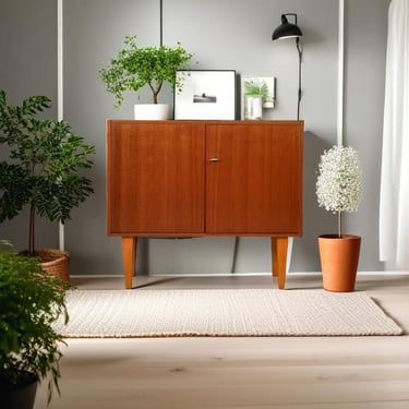 Mid-Century German sideboard, walnut, 1960s 