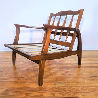 Mid Century Wood Lounge Chair 
