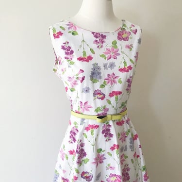 vintage dress floral white pink cotton dress midi dress maxi dress market dress field dress sun dress a line dress reversible dress size M/L 
