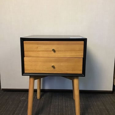 Modern Nightstand (Seattle)