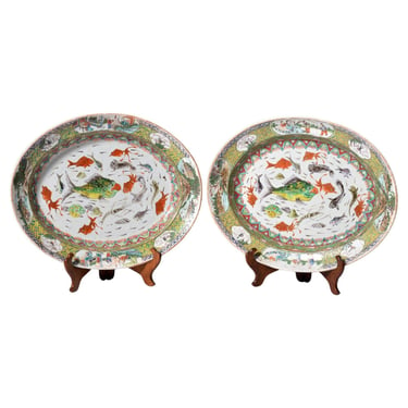 Pair of Late 19th Century Chinese Export Famille Verte Platters