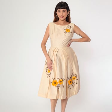 60s Floral Beaded Party Dress Beige Midi Pleated Mad Men Formal Cocktail Dress 1960s Tea Length Vintage Sleeveless High Waist Small 6 