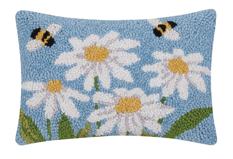 Daisies &amp; Bees Hook Pillow