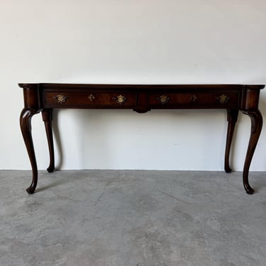 1970s Hekman George III–Style Burl Elm & Mahogany Console Table 