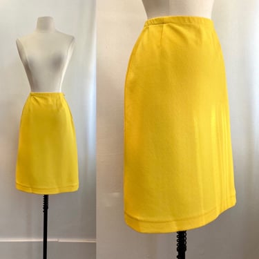 Vintage 50s 60s PENCIL Skirt / MOD Secretary Wiggle Skirt / Side Zip / LEMON Yellow 