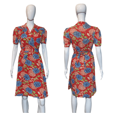 1940's Red and Blue Rose Print Cotton Wrap Dress Size S