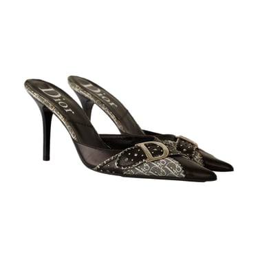 DIOR☆25SS ロゴポイント ボーイ ミュール LADIES BLACK Dior Black Logo Studded Bow Kitten Heels | Treasures of NYC