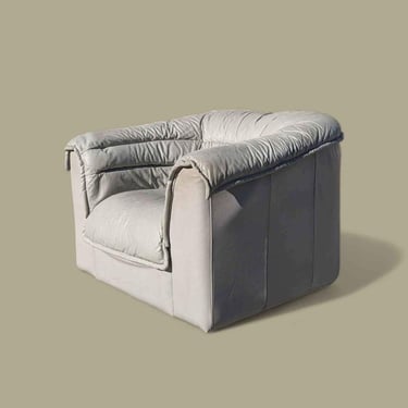Natuzzi Leather Lounge Chair, Italian, Made in Italy, Postmodern, Light Grey, Mid Century, Office 