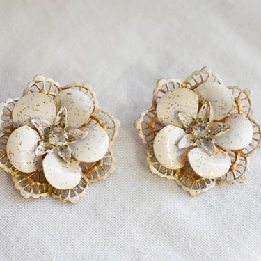 1960s White Large Flower and Rhinestone Clip Earrings 