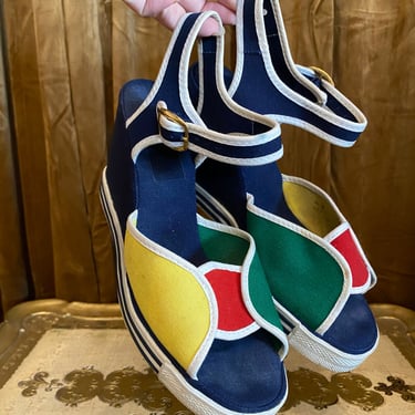 1970s platforms, vintage shoes, rainbow, canvas, size 7 1/2, color block, open toe, ankle straps, vintage wedges, summer sandals, mod, retro 