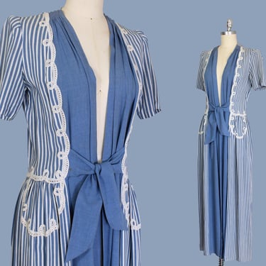 1940s Dress Robe / Open Front Wrap House Dress / Beach Robe / French Blue / Striped Short Sleeve Duster Jacket 