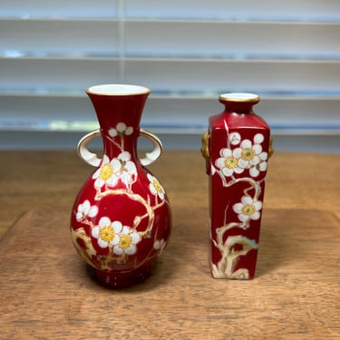 Nippon Toki Kaisha – N.T.K. – Pair of Miniature Vases – 1940s 