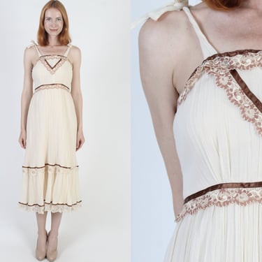 70s Cream Gauze Floral Summer Dress / Off The Shoulder Tie Straps / Vintage Cottagecore Lace Prairie Gown 