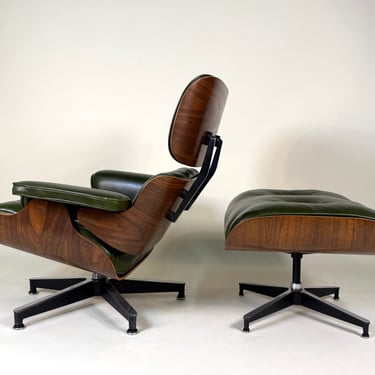 Eames Lounge Chair & Ottoman 670/671 – Second Generation, 1960s | Walnut