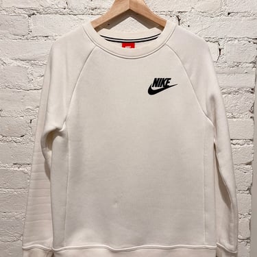 Nike Boxy Sweatshirt