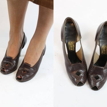 1940s peep toes | vintage cutout shoes | I. Miller pump size 6 