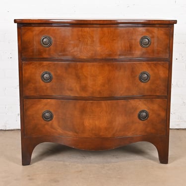 Baker Furniture Georgian Mahogany Serpentine Front Dresser or Chest of Drawers