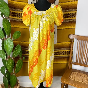 Vintage Hilo Hattie Style Hawaiian Muumuu Hawaiian Luau Tiki Dress 