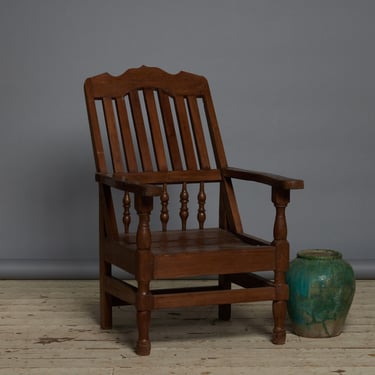 19th Century Slat Bench Dutch Colonial Teak Lounge Chair with Shaped Crest
