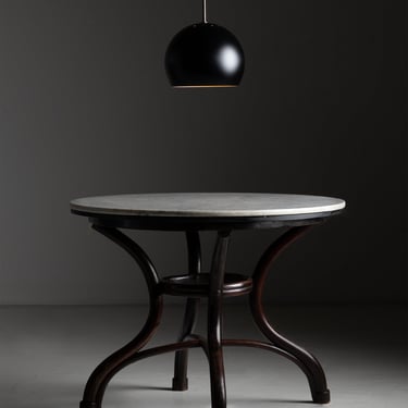 Pendant / Marble Table by Thonet