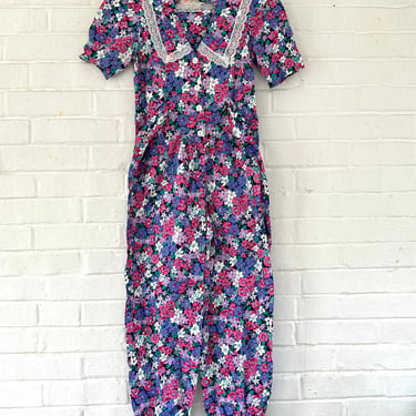 1980's Floral Jumpsuit in Girl's Size 10 