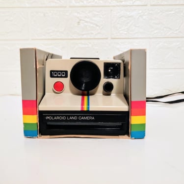 Vintage Polaroid 1000 Land Camera / Red Push Button/ Retro Polaroid Camera/ Vintage Photograhy/ Old School Camera /Mid Century Modern Camera 