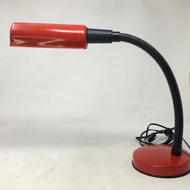 Vintage Veneta Lumi Gooseneck Task Lamp - Chic Italian Design in Vibrant Red 