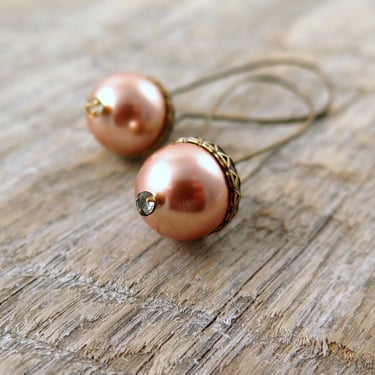 Rose Gold Acorn Earrings, Winter Wedding, Woodland Earrings, Choose Your Pearl Color 