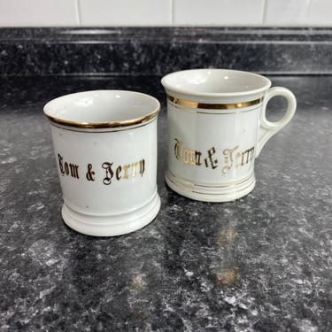 Vintage Tom & Jerry Christmas Mug | Mismatched Set of 2 Holiday Mugs | 1950s Christmas coffee mug | Gold Rim gilded accents | Holiday punch 