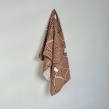 BROWN PATTERNED TERRY BATH TOWEL