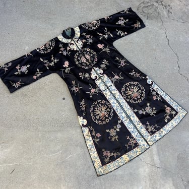 Antique Chinese Qing Dynasty Robe Embroidery Forbidden Stitch Butterflies Floral