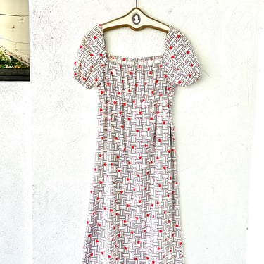 Vintage 70s Heart Cottage Dress 1970s Off Shoulder Empire Waist Muumuu 