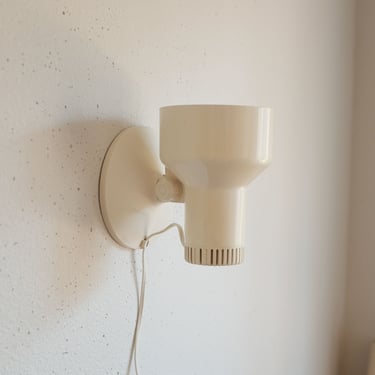 Mid Century Sconce Wall Lamp - 1970's 1980's Lamp / Retro Modern Decor 