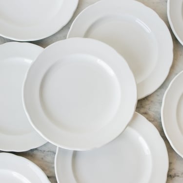 Vintage Porcelain Plate Set of 4