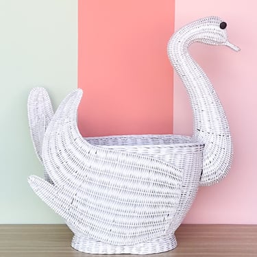 Large Wicker Swan Cachepot