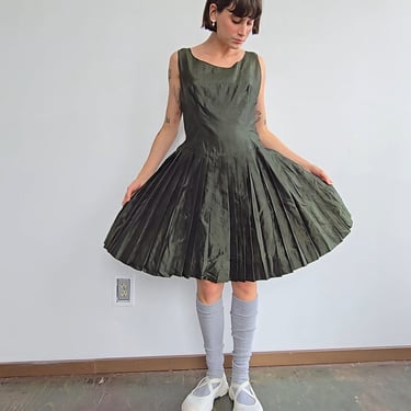 Moss 1960s Drop Pleated Dress (M)