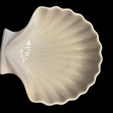 Ceramic Scallop Shell Dish