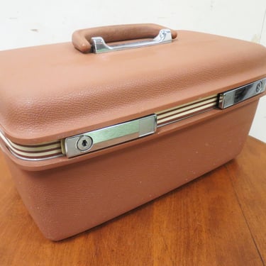 Vintage Train Case | Samsonite Concord Carry On Luggage W/ Key, Tray And Mirror 