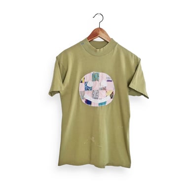 smiley face t shirt / 60s t shirt / 1960s sage green smiley face patch work hippie art t shirt Small 
