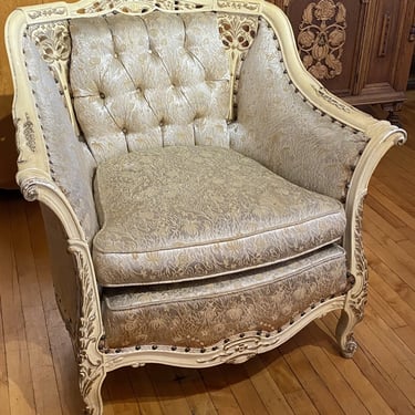 Cream Carved Wood French Provincial Chair