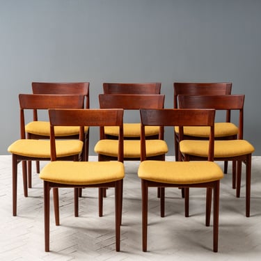 Set of 8 Teak Dining Chairs by Henry Rosengren Hansen