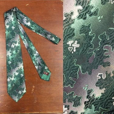 Vintage 1930’s, Hollywood, Moss Design Swing Tie, Geometric Pattern,1930’s tie, Vintage Clothing 