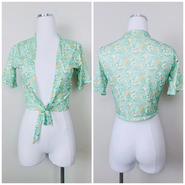 1970s Vintage Poly Green Floral Crop Top / 70s / Seventies Tie Front Knit Blouse / Small - Medium 