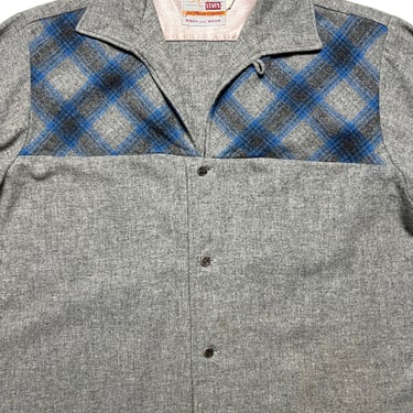 Vintage 1950s LEVI'S Wool Flannel Sport Shirt ~ M ~ Plaid ~ Loop / Camp Collar ~ Rockabilly ~ Italian Collar ~ Plaid ~ Big E Era 