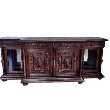 Antique Carved Breakfront Console Buffet Cabinet FP222-03