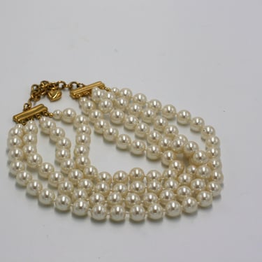 vintage carolee three strand faux pearl necklace 
