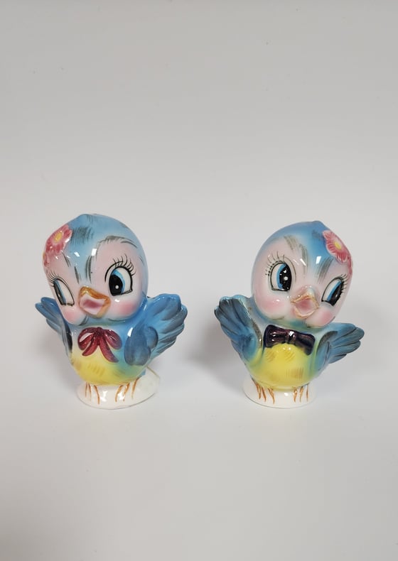 Vintage 1950s Lefton Bluebird Salt &amp; Pepper